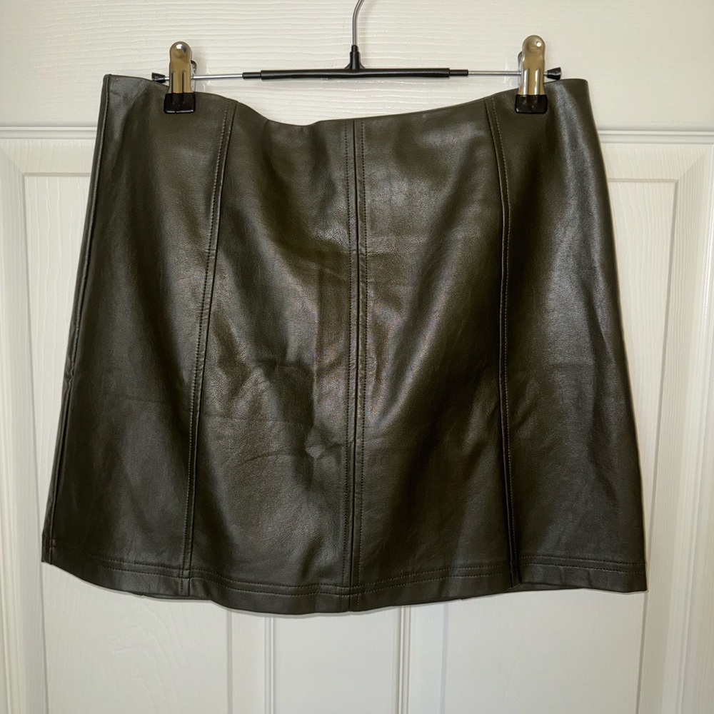 Deep olive green faux leather mini skirt Medium